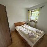 Erharter Апартаменты *